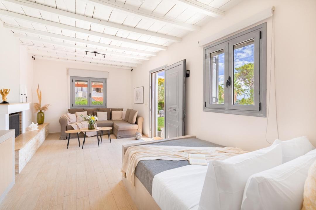 Van Louis Place Vathí 외부 사진